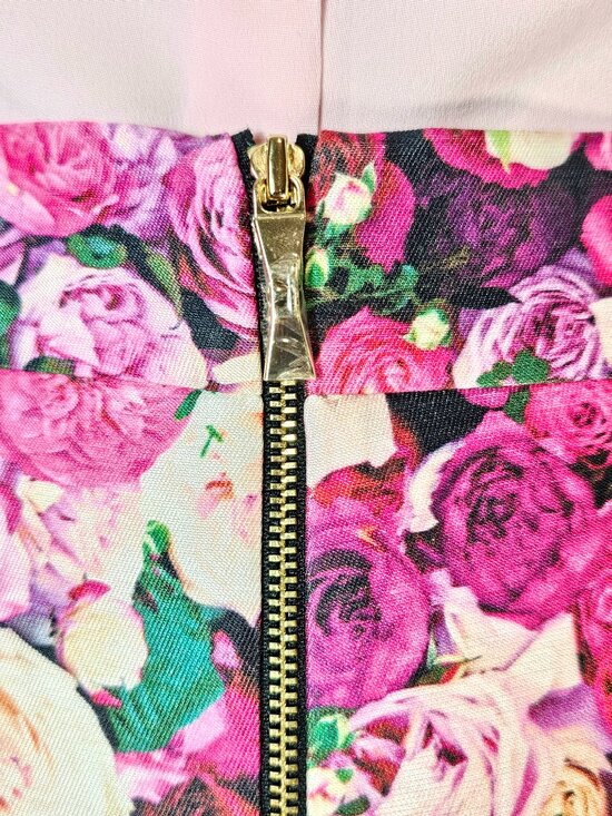 Kate Spade New York Floral Pencil Skirt Silk Blend Size 4 | Vibrant Rose Print - Picture 9 of 12